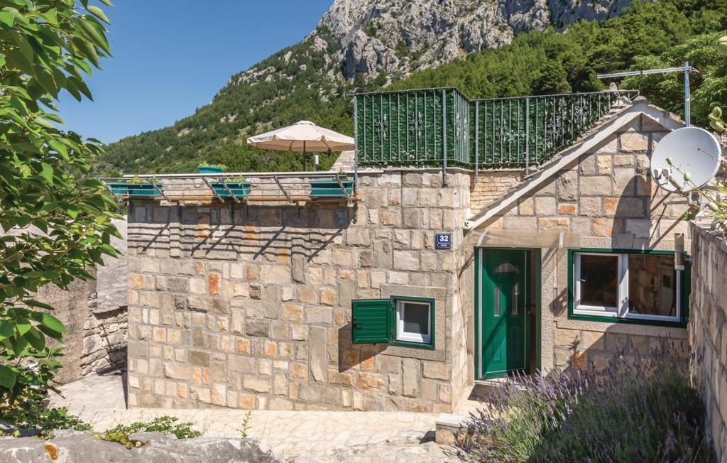 Villa Kristina - Ferienhaus Baska Voda - Topici, Private Outdoor Swimmingpool, Wifi Bagian luar foto